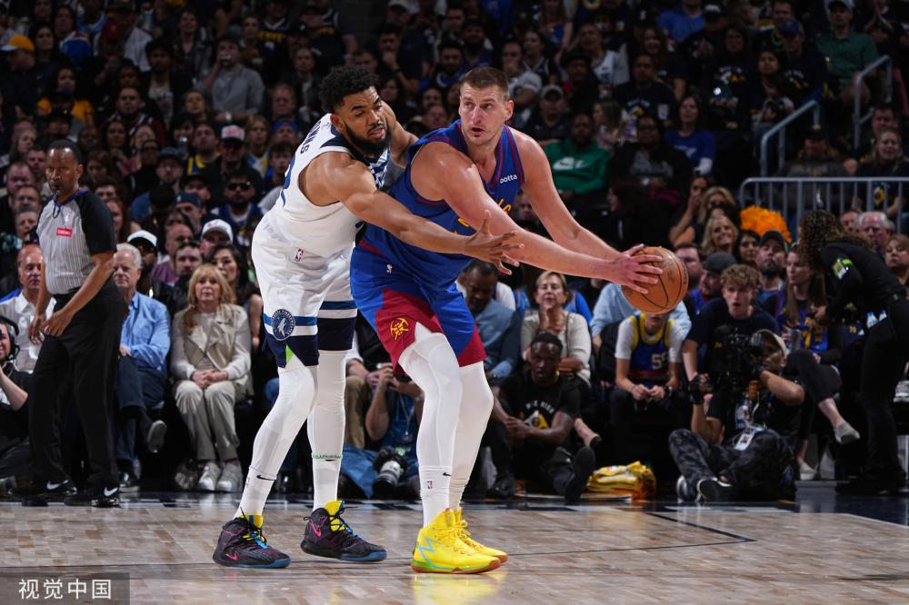 他们必须拿 他们必须拿