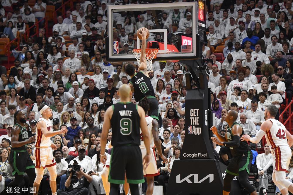 己的体育内 己的体育内